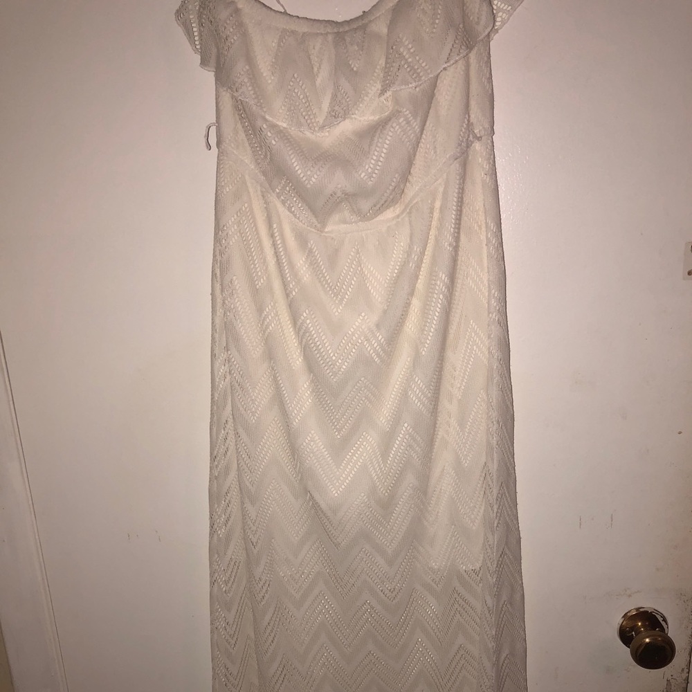 Trixxi brand creme dress, strapless size M
